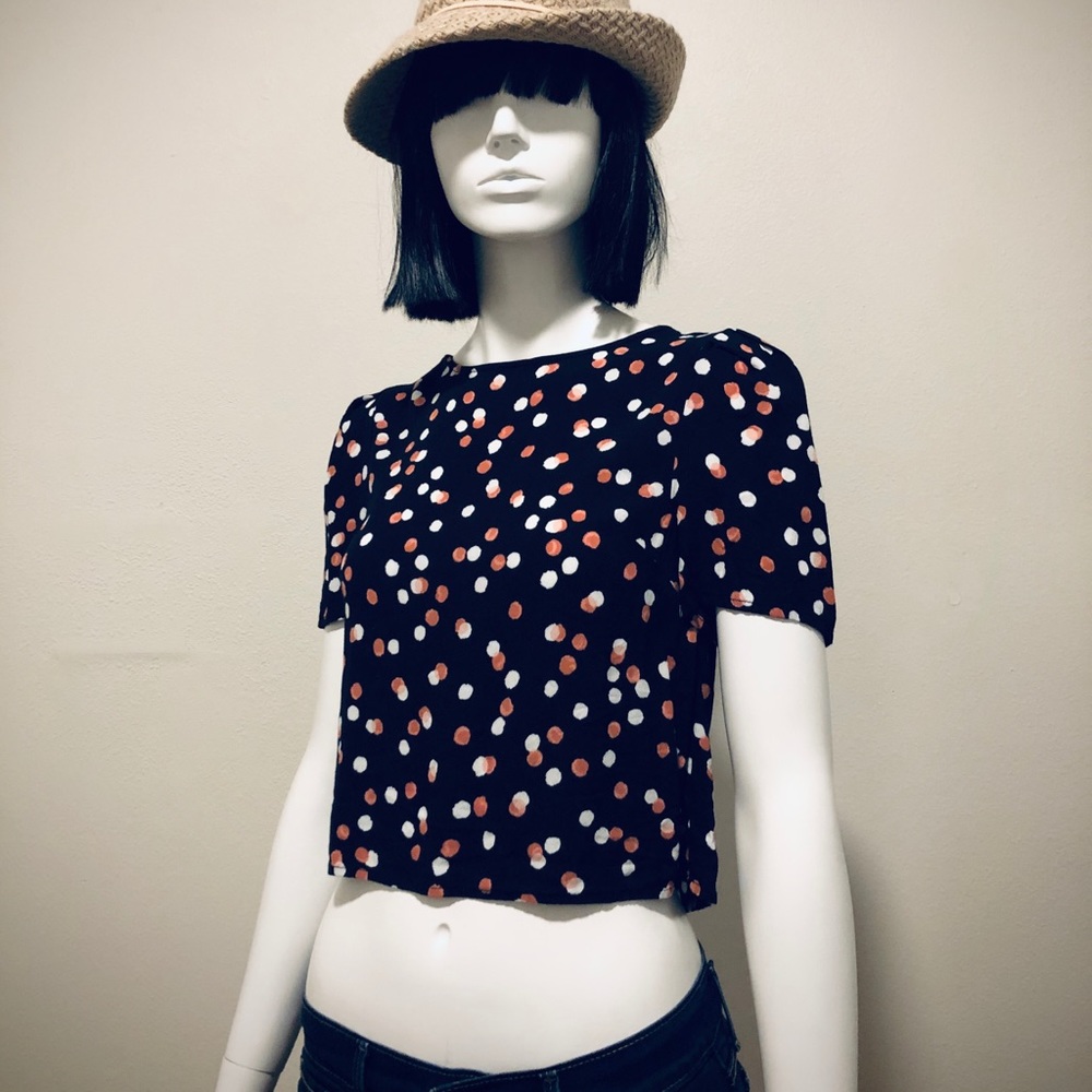 Leith • Crop Top with Polka Dots • Black